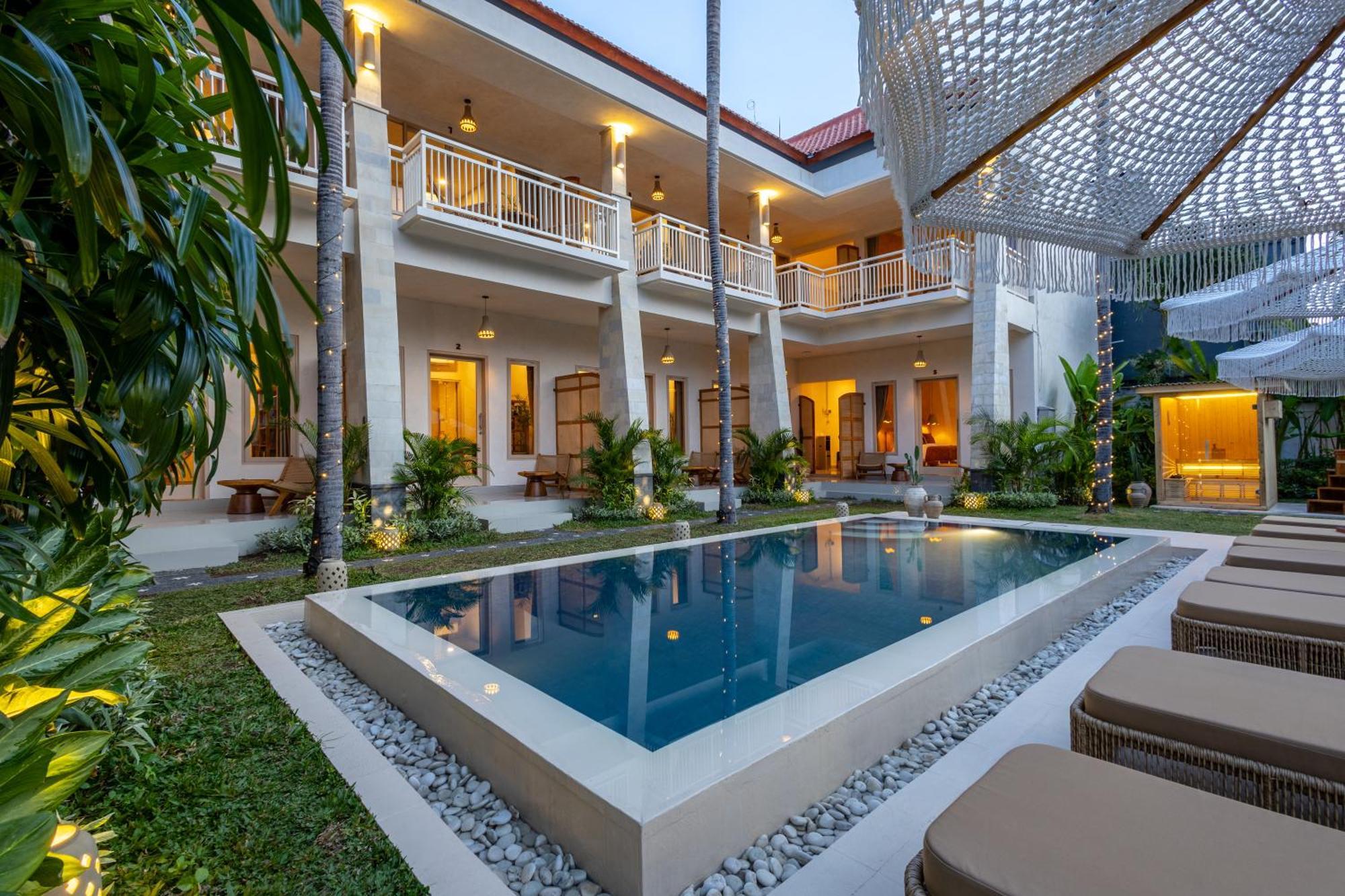 Отель Kalm Bali Чангу Экстерьер фото